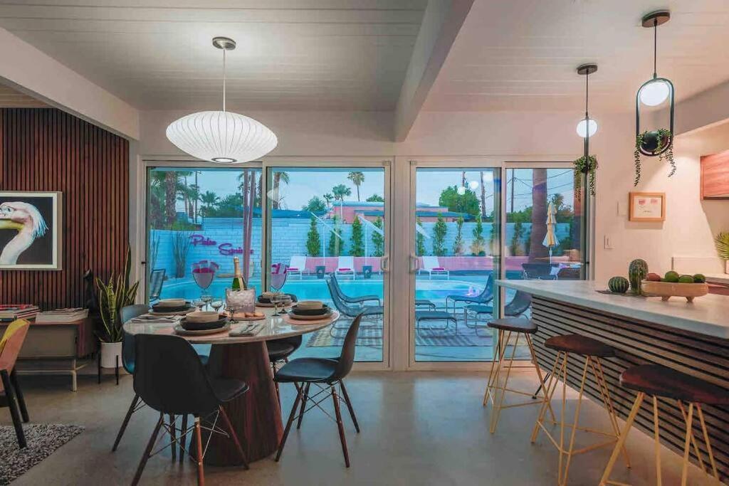 Alexander: Retro Chic Oasis 2023 Modernism Showcase House Palm Springs Eksteriør billede