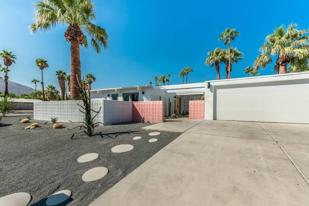 Alexander: Retro Chic Oasis 2023 Modernism Showcase House Palm Springs Eksteriør billede