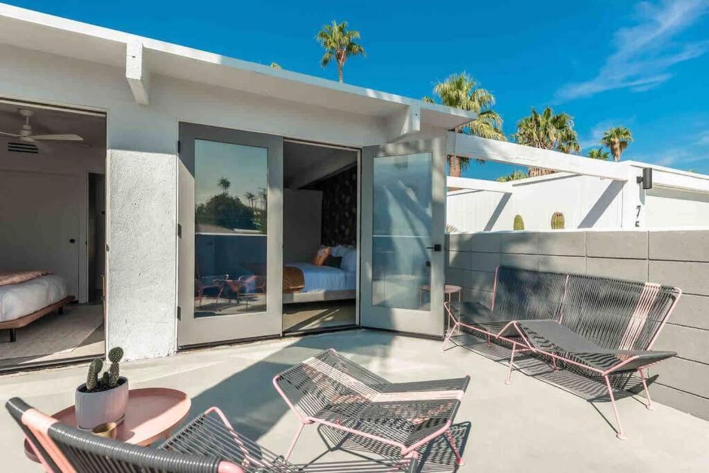 Alexander: Retro Chic Oasis 2023 Modernism Showcase House Palm Springs Eksteriør billede