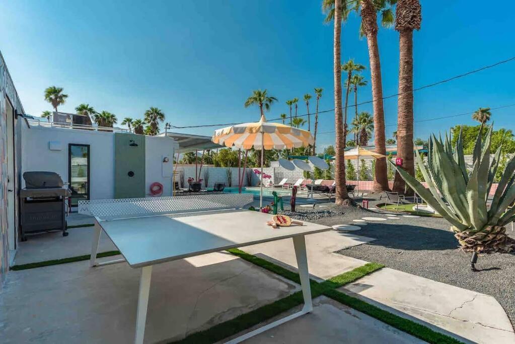 Alexander: Retro Chic Oasis 2023 Modernism Showcase House Palm Springs Eksteriør billede