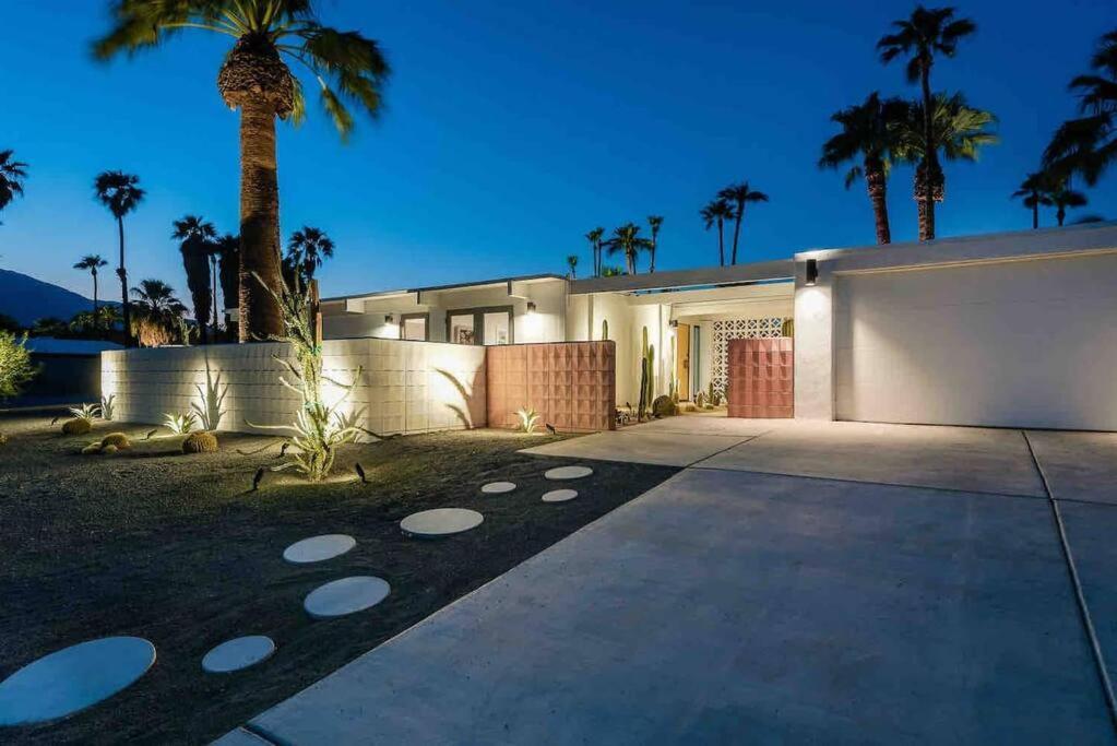 Alexander: Retro Chic Oasis 2023 Modernism Showcase House Palm Springs Eksteriør billede