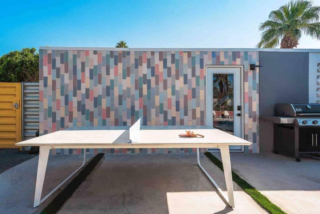 Alexander: Retro Chic Oasis 2023 Modernism Showcase House Palm Springs Eksteriør billede