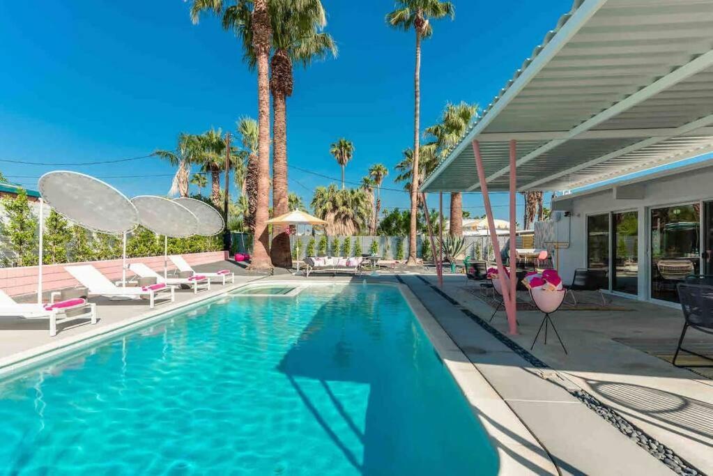 Alexander: Retro Chic Oasis 2023 Modernism Showcase House Palm Springs Eksteriør billede