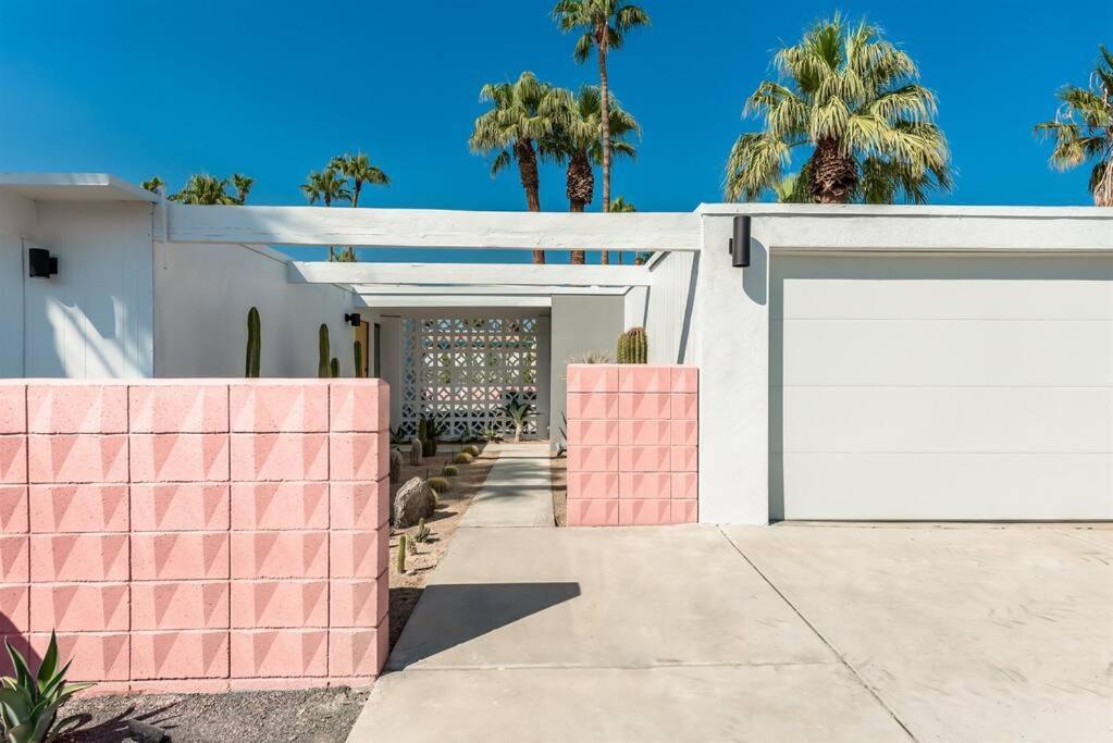 Alexander: Retro Chic Oasis 2023 Modernism Showcase House Palm Springs Eksteriør billede